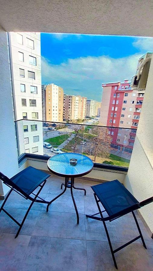 J&J Apartment Skopje Exterior foto