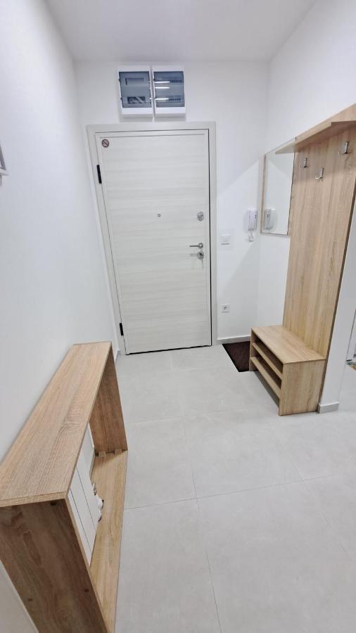 J&J Apartment Skopje Exterior foto